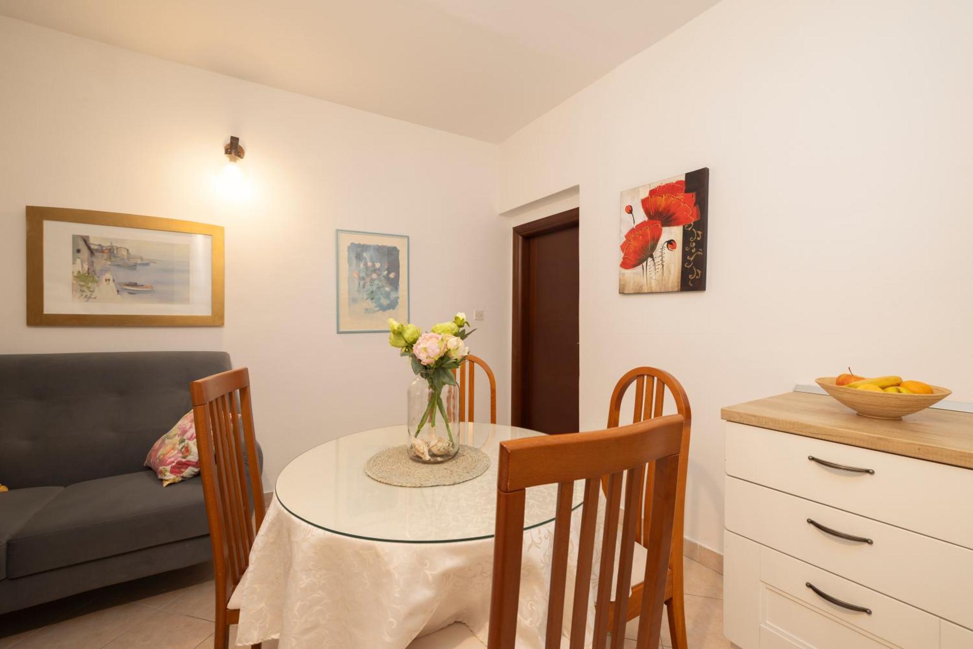 Apartments Bose Makarska Exterior photo