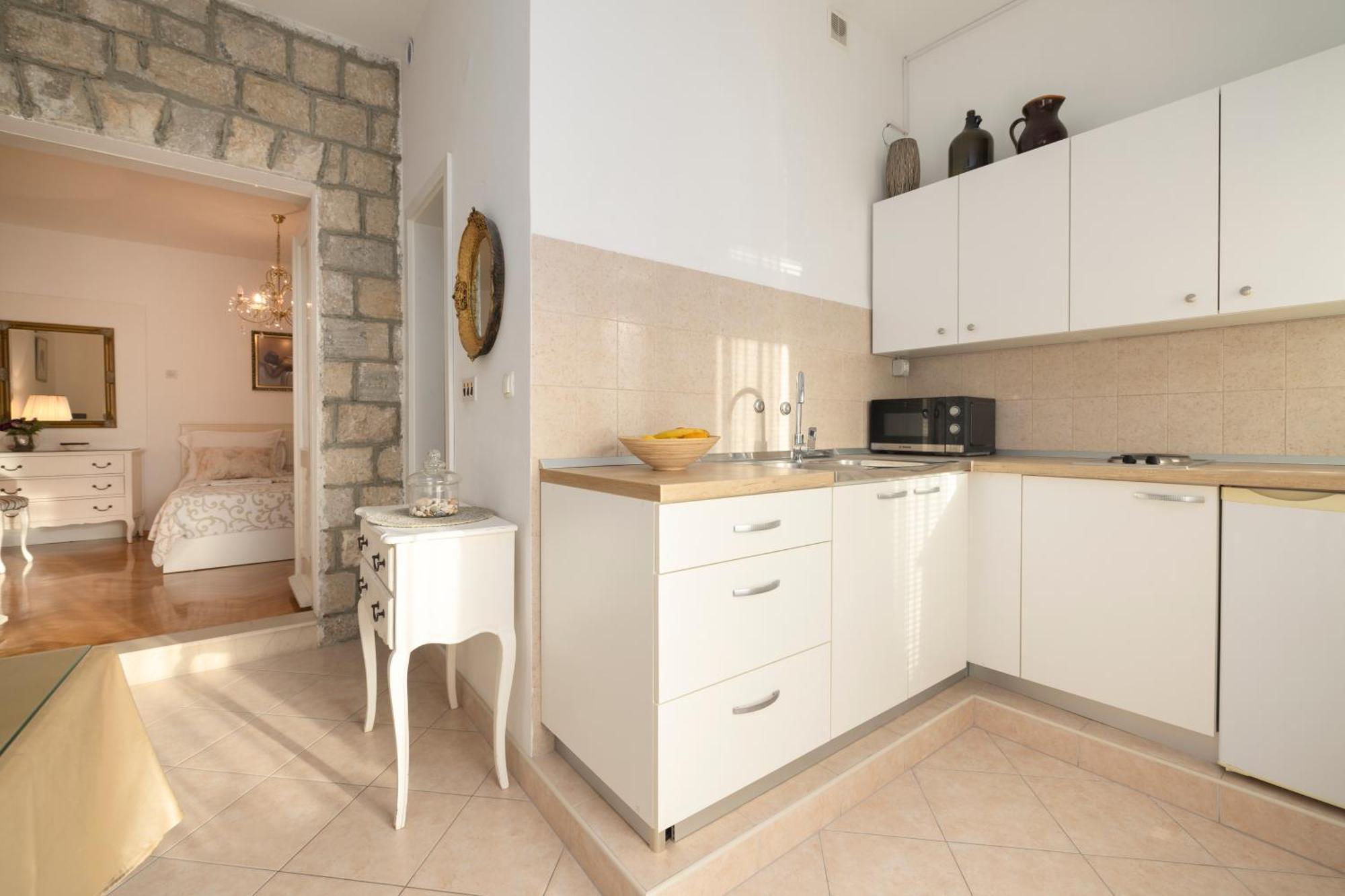 Apartments Bose Makarska Exterior photo